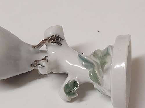 VINTAGE ROSENTHAL GERMANY KUNSTABTEILING SELB HANDGEMALT (HAND-MADE) BIRD FIGURINE