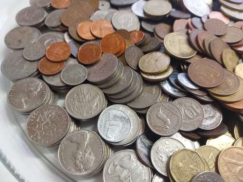 HUGE COLLECTION OF 1 000 MIXED COINS OF THE WORLD, INCLUDING SOUTH AFRICAN COINS, 5.2 KG
