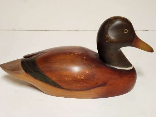 FEATHERS GALLERY LIMITED EDITION 131 OF 975 MALLARD (ANAS PLATYRHYNCHOS), HAND CARVED IN KNYSNA