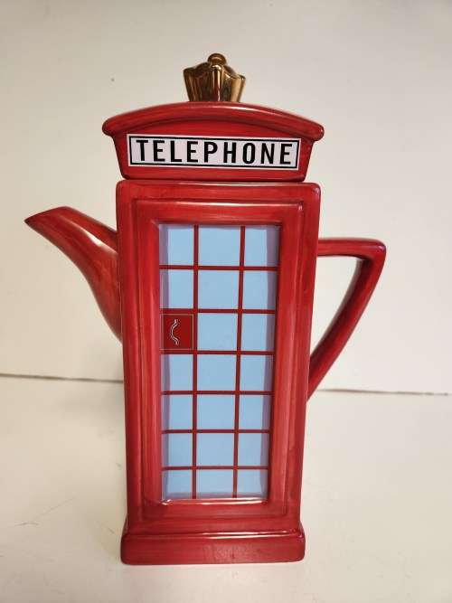 LONDON POTTERY MEMORIES OF LONDON COLLECTION RED TELEPHONE BOOTH TEA POT