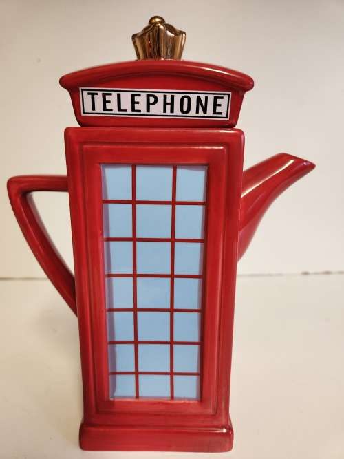 LONDON POTTERY MEMORIES OF LONDON COLLECTION RED TELEPHONE BOOTH TEA POT