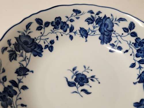 VINTAGE ROYAL MEISSEN JAPAN FINE CHINA SERVING BOWL