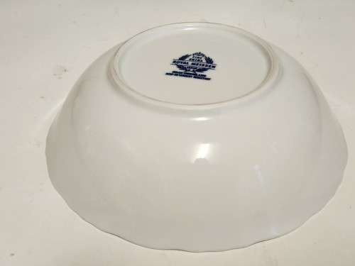 VINTAGE ROYAL MEISSEN JAPAN FINE CHINA SERVING BOWL