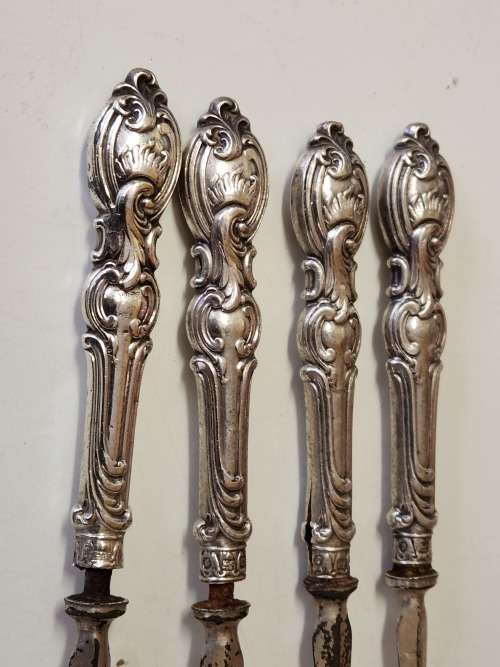 ANTIQUE SHEFFIELD SILVER HALLMARKED SET OF FOUR SILVER HANDLED FORKS