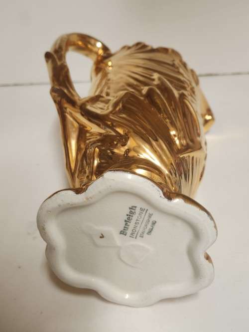 AMAZING! TALL AND ELEGANT VINTAGE BURLEIGH IRONSTONE STAFFORDSHIRE GOLD LUSTRE JUG/PITCHER