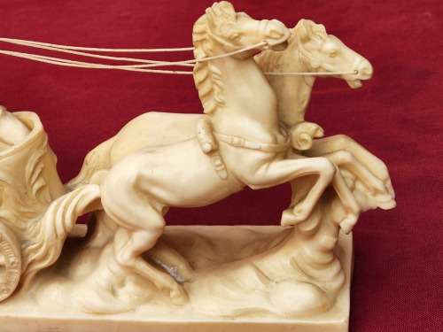 VINTAGE SIGNED SANTINI GLADIATOR AND HORSE-DRAWN CHARIOT COMPOSITE MATERIAL SCULPTURE