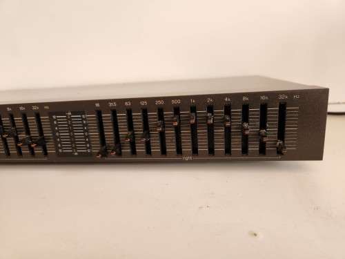 TECHNICS MODEL SH-8045 STEREO GRAPHIC EQUALIZER