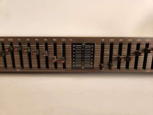 TECHNICS MODEL SH-8045 STEREO GRAPHIC EQUALIZER