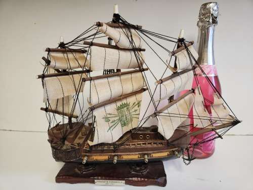 VINTAGE FRAGATA ESPANOLA ANO 1780 HAND CRAFTED MODEL SHIP