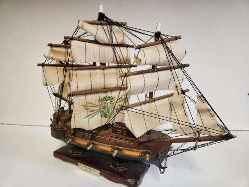 VINTAGE FRAGATA ESPANOLA ANO 1780 HAND CRAFTED MODEL SHIP