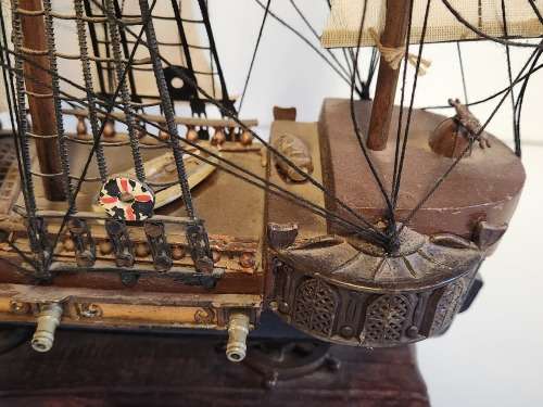 VINTAGE FRAGATA ESPANOLA ANO 1780 HAND CRAFTED MODEL SHIP