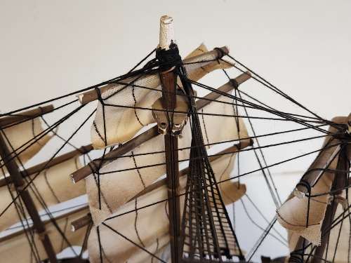 VINTAGE FRAGATA ESPANOLA ANO 1780 HAND CRAFTED MODEL SHIP