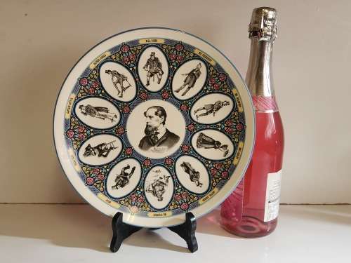 WEDGWOOD OF ERTRURIA & BARLASTON DICKENS CHARACTERS PLATE