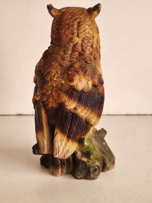 VINTAGE STONE SCULPTURE OF AN OWL, MADE IN ITALY