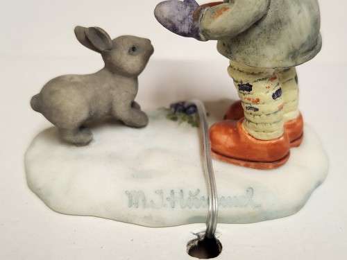 VINTAGE ZEIT FUR HUMMEL MINIATURE FIGURINE, BOXED (3 OF 3)