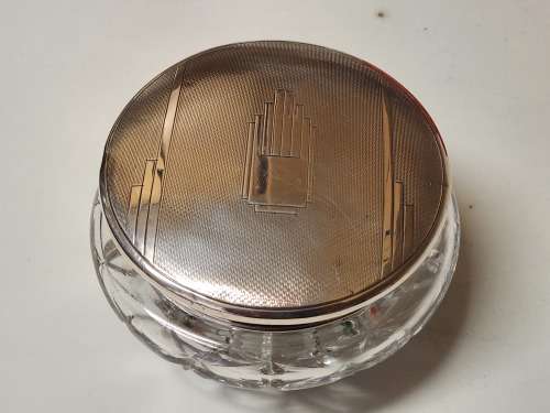 ANTIQUE 1920 BIRMINGHAM SILVER HALLMARKED LIDDED CRYSTAL CUT GLASS BOWL IN AN HEXAGONAL BOX