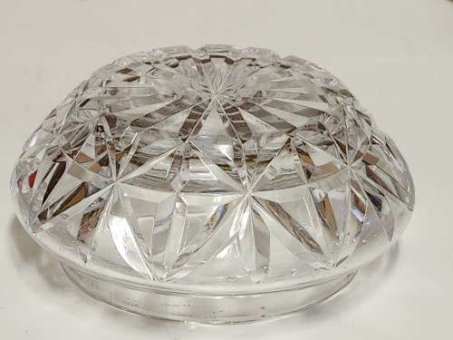 ANTIQUE 1920 BIRMINGHAM SILVER HALLMARKED LIDDED CRYSTAL CUT GLASS BOWL IN AN HEXAGONAL BOX