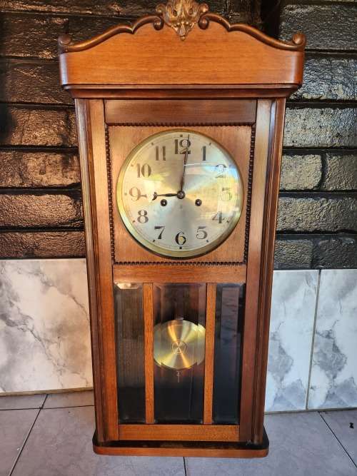 ANTIQUE GUSTAV BECKER WALL CLOCK IN A WORKING CONDITION