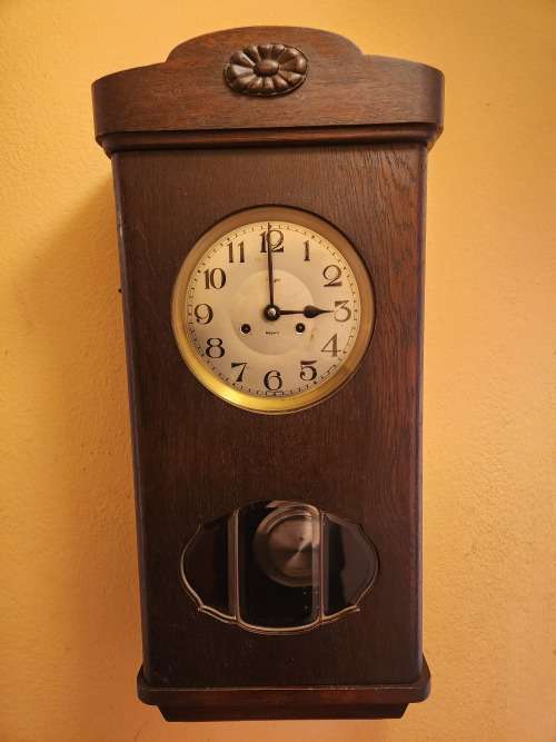 ANTIQUE REGENT MADE IN GERMANY WALL CLOCK IN A WORKING CONDITION