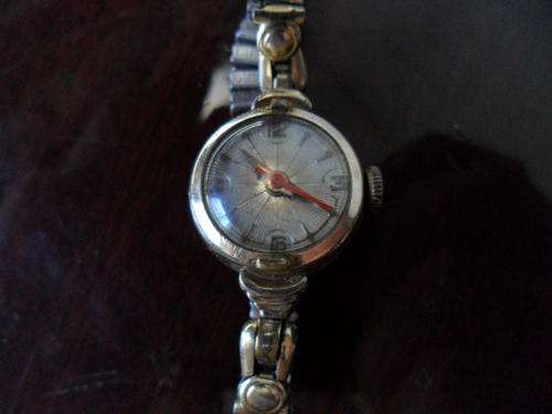 GOLD ANTIQUE LADIES AUTOMATIC WATCH