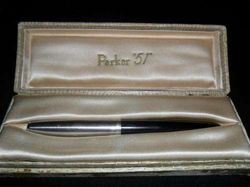 Vintage parker '51 pen in original case