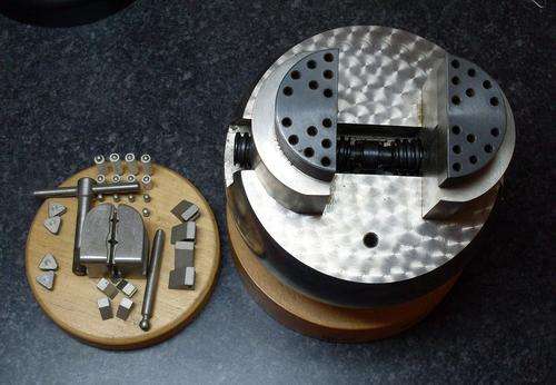 Engravers ball vice. New with full set of clamping pins