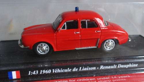 DELPRADO 1/43 SCALE - 1960 RENAULT DAUPHINE - EXCELLENT CARDED