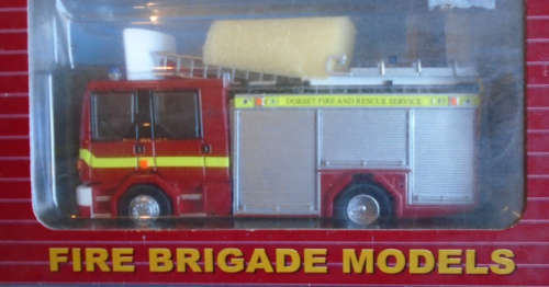 FIRE BRIGADE MODELS 1/50 SCALE - DENNIS SABRE FIRE ENGINE - BOXED