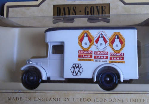 LLEDO  - 1934 DENNIS PARCEL VAN - BOXED