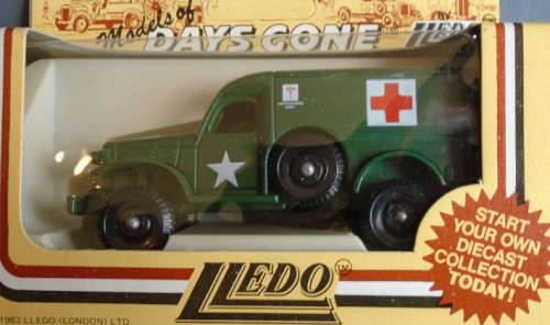 LLEDO  - DODGE MILITARY AMBULANCE - BOXED