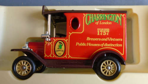 LLEDO  - 1920 FORD MODEL T VAN