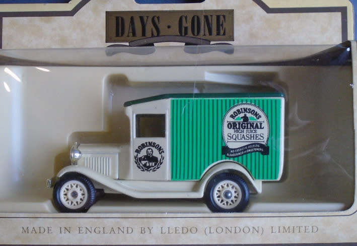LLEDO - 1934 FORD MODEL A VAN - BOXED