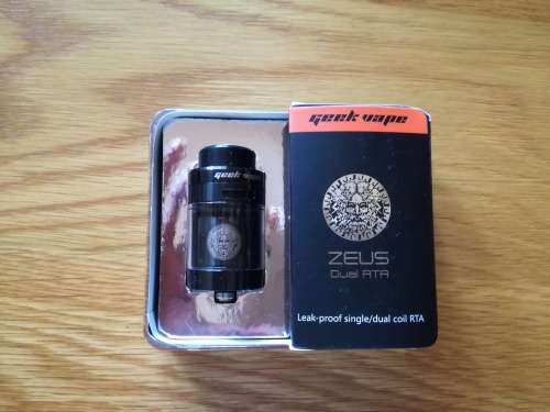 VOOPOO DRAG 157W TC Box Mod (Rainbow Black Frame) and Geek Vape Zeus Dual RTA Black