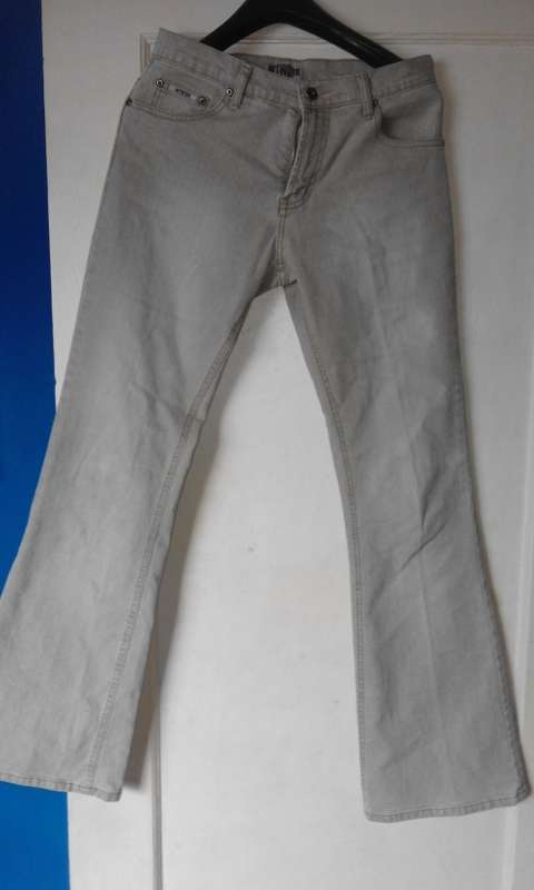 Network Jeans