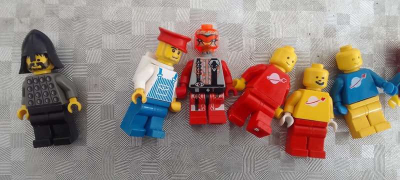 A  Collection Of Lego And Lego Figurines/ Lego Bionicle