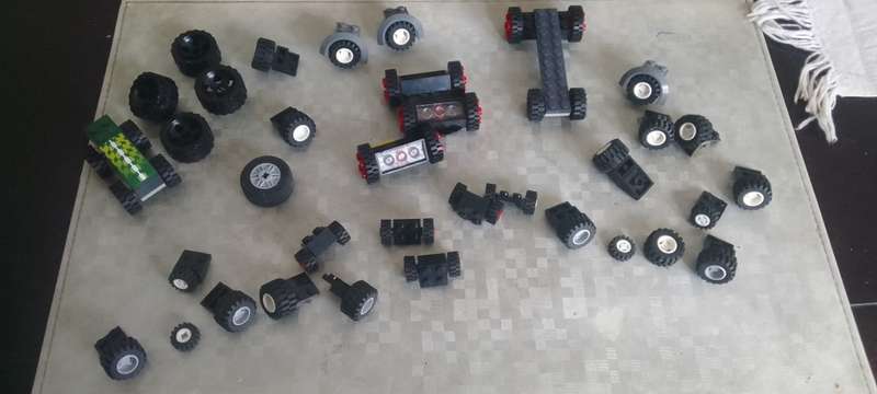 A  Collection Of Lego And Lego Figurines/ Lego Bionicle