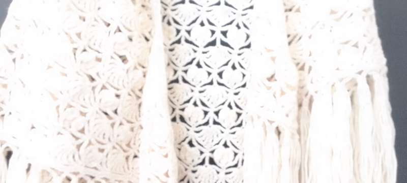 Vintage Beige/Cream Crochet Shawl With Tassels