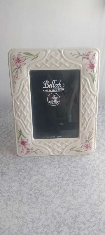 Lovely Belleek Photo Frame  - Fine Parian China  - Made In Ireland