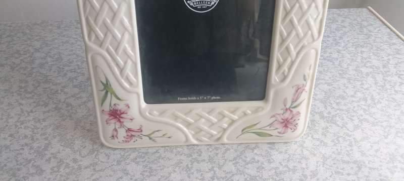 Lovely Belleek Photo Frame  - Fine Parian China  - Made In Ireland