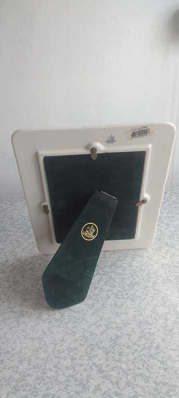 Lovely Belleek Photo Frame  - Fine Parian China  - Made In Ireland