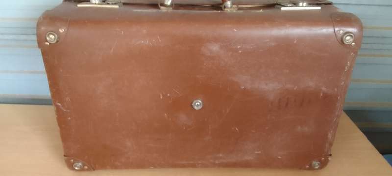 Vintage Solid  Globite Suitcase
