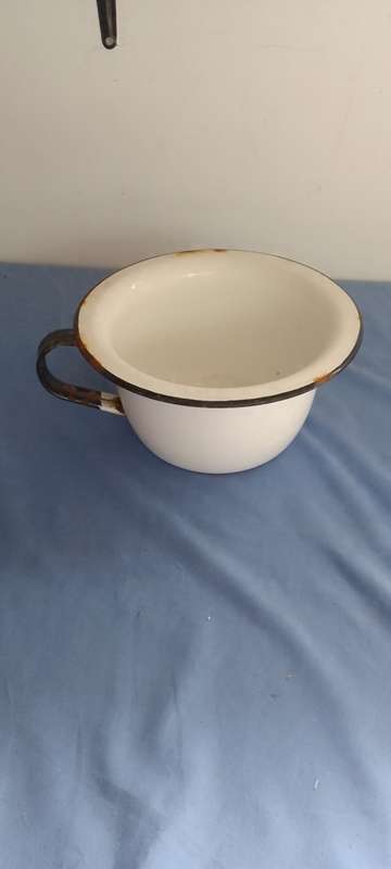 Vintage Enamel Bedpan