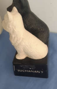 Black and White Scotch whiskey display - Plastic