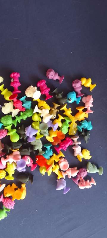 A Collection Of STICKEEZ