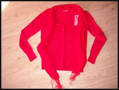 ***Yi Mei****** Red Jersey With Scarf ***