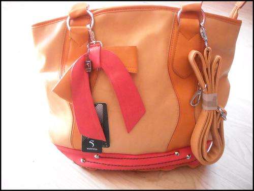 ***Late Entry***Stunning Ladies  Leather Handbag***Stunning Colours***