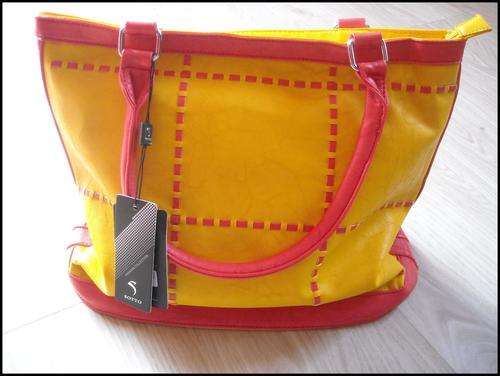 ***Sotto Ladies Leather Handbag***
