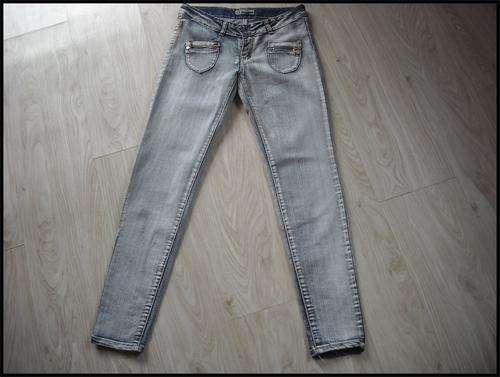 ***SALE***Stunning Ladies Skinny Jeans***Size 36*** Brand New***