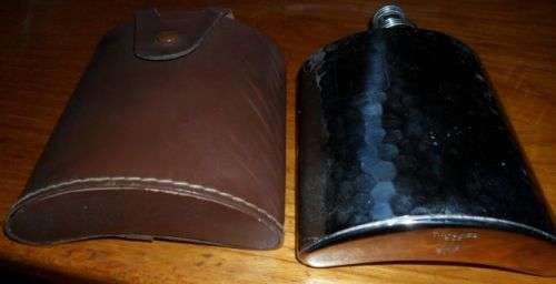 MILITARY COLLECTIBLES GERMAN TIN LINED 8OZ HIP FLASK 1950S-HAMMERED CHROME