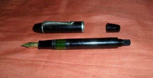 RARE VINTAGE 1940'S TROPEN FOUNTAIN PEN - PISTON FILLER - BLACK